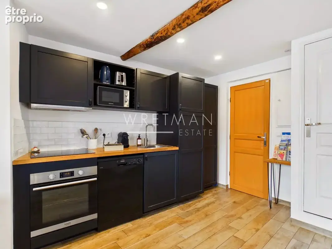 Charmant appartement en duplex en dernier étage avec terrasse, vue mer panoramique - Vieux Menton - photo 6