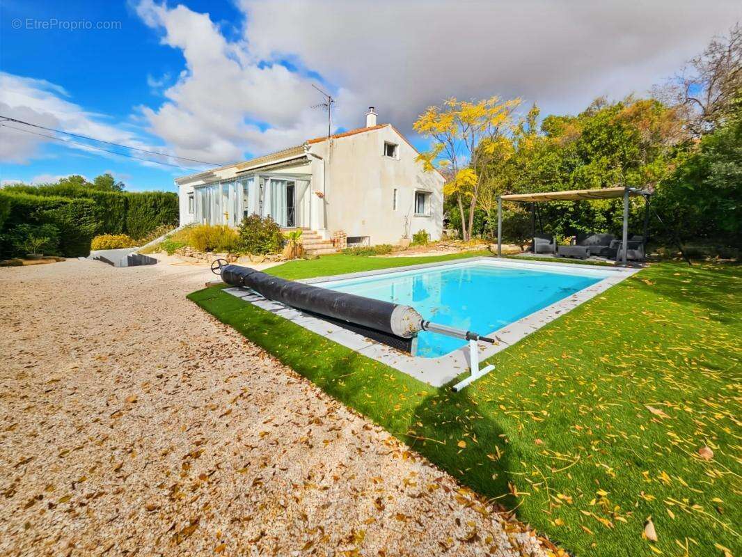 Maison à NISSAN-LEZ-ENSERUNE