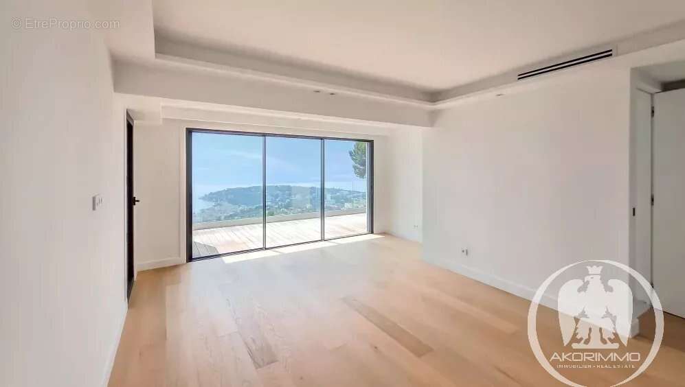 Maison à ROQUEBRUNE-CAP-MARTIN