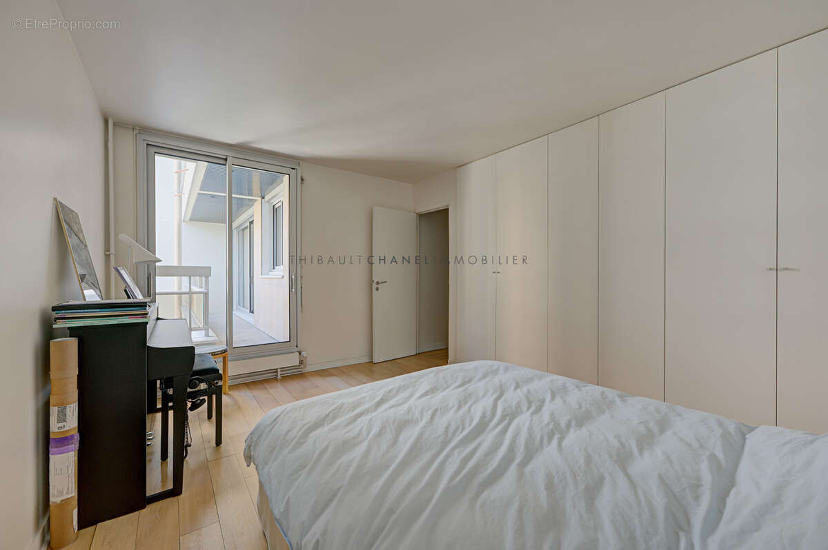 Appartement à PARIS-12E