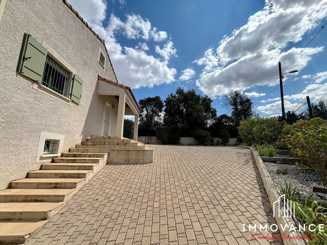 Maison à SAINT-JEAN-DE-VEDAS