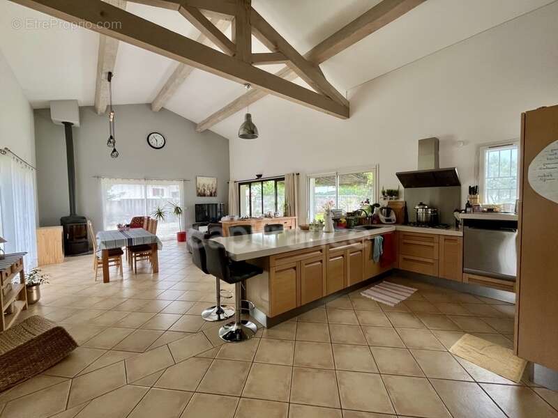 Maison à vendre 6 pièces avec 1300M2 de terrain + Mazet BAGARD (30) - photo 2