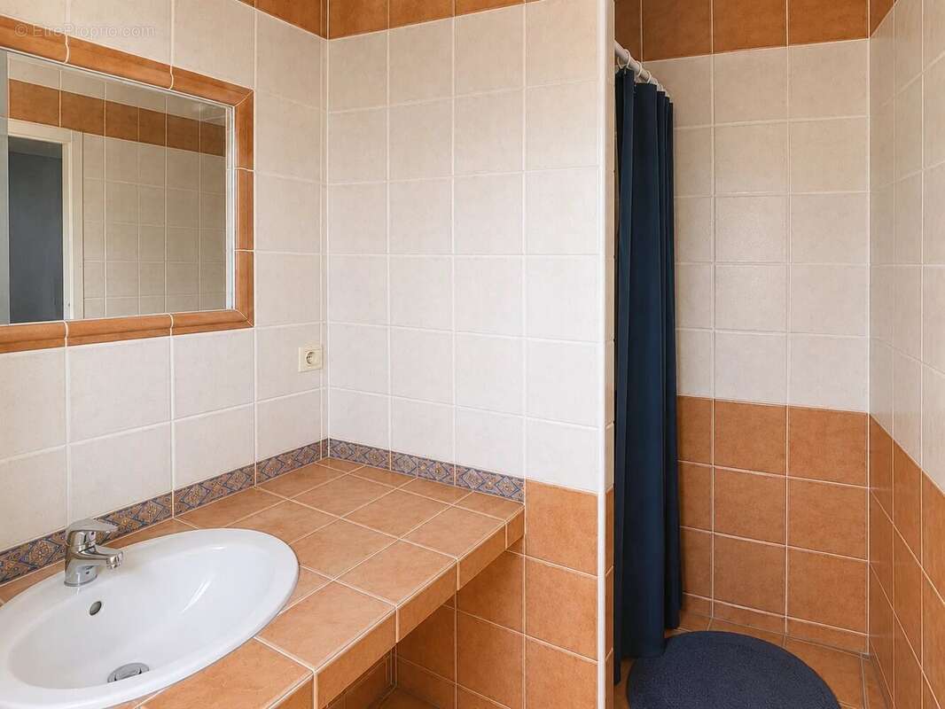 Maison familiale de 159 m² à Saint-Pourçain-sur-Sioule - photo 12