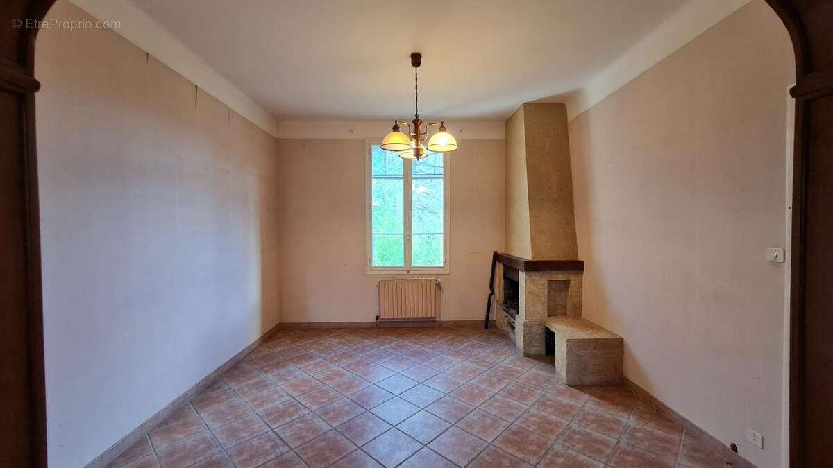 Maison à VILLENEUVE-LES-AVIGNON