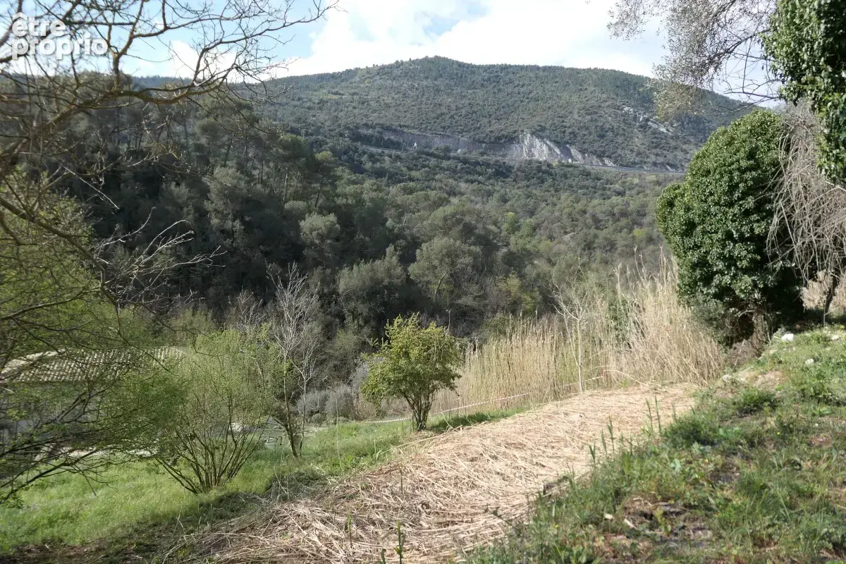 Terrain à bâtir - La Trinité - 2000m² - photo 2