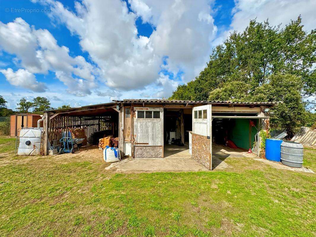 Maison à SAINT-MAIXENT-SUR-VIE