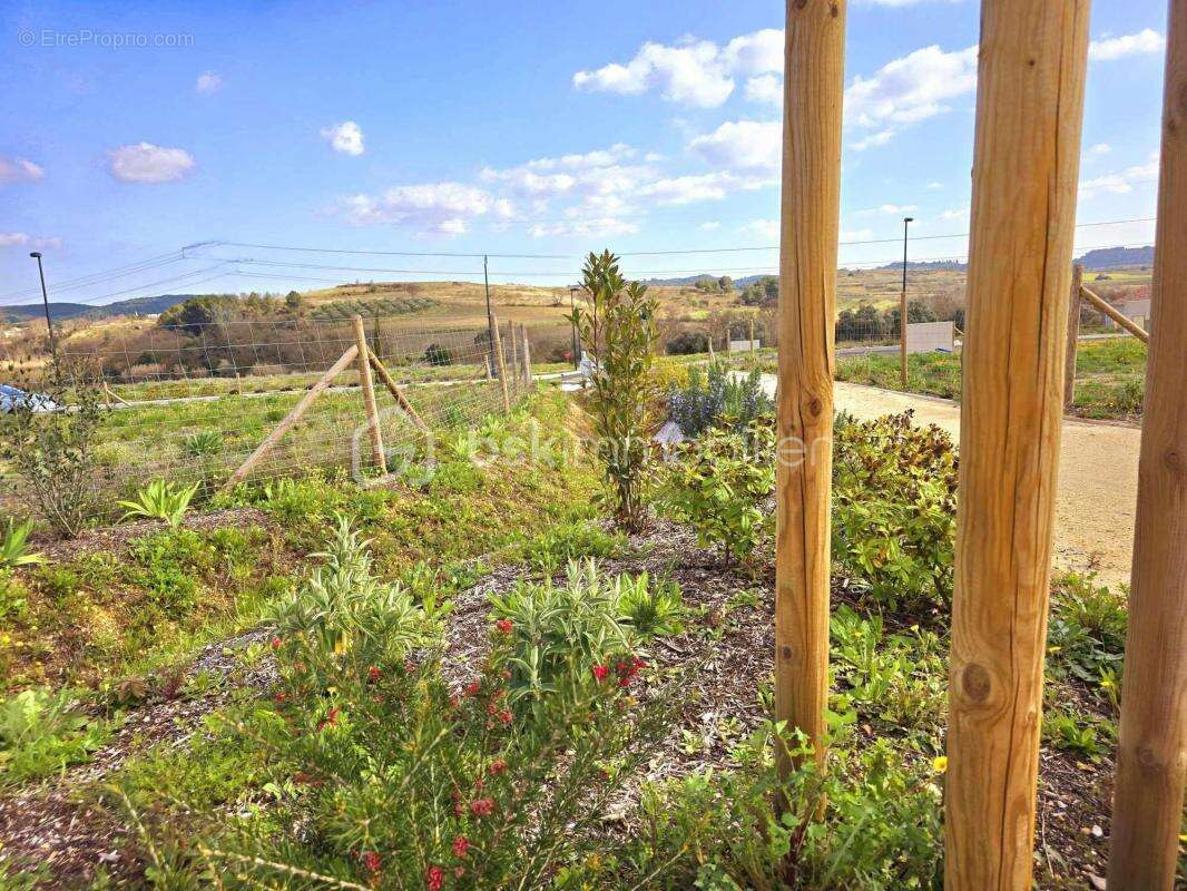 Terrain à GIGNAC