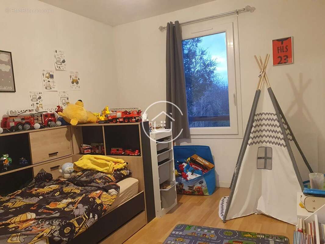 Maison à CROUY-SUR-COSSON