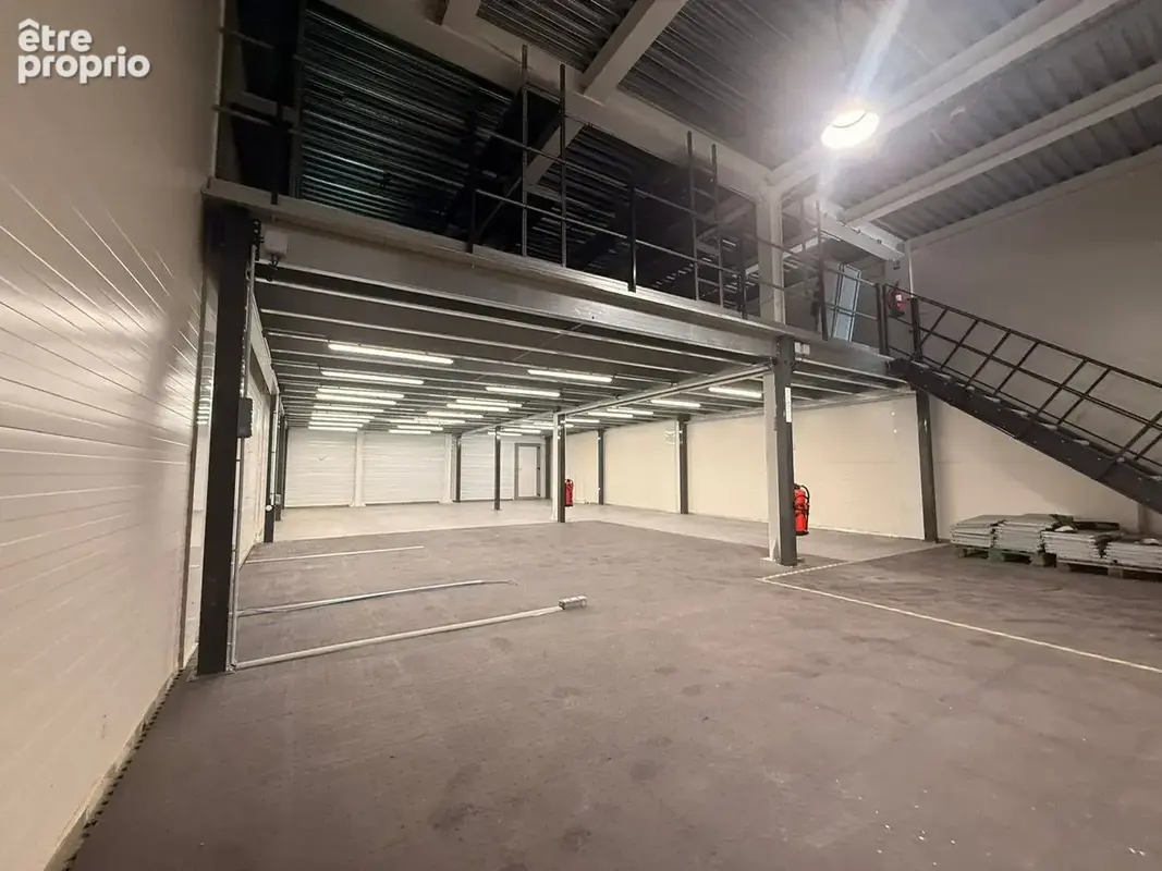 Commerce 519 m² à vendre à Creteil (94000) - photo 3