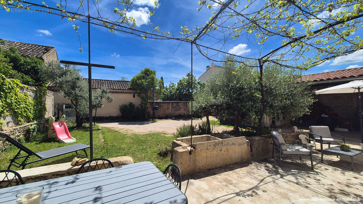 Maison 165 m² à Aubignan  - photo 6