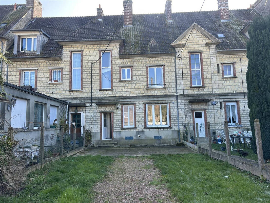 Maison à VIMOUTIERS