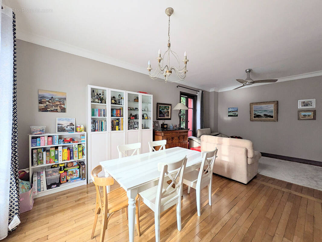 Maison à VILLEMOMBLE