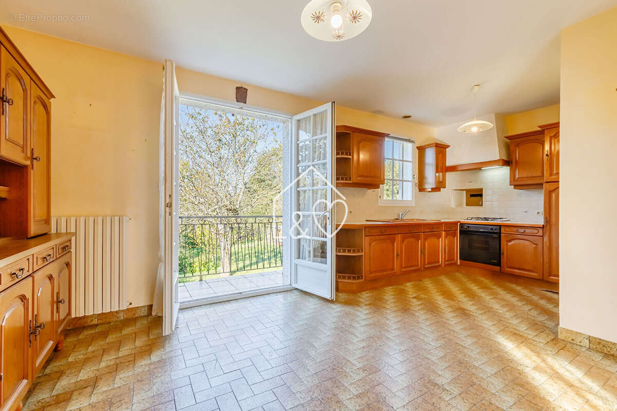 Maison à VENANSAULT