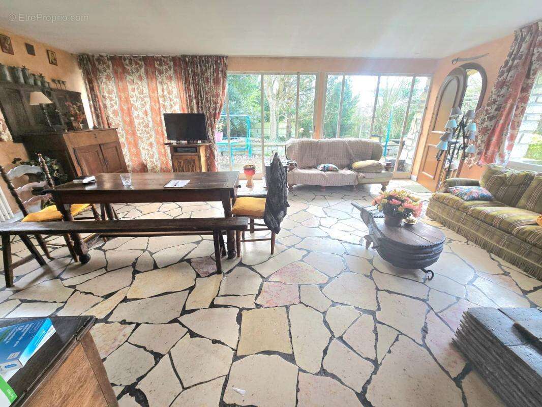 Maison à LE PLESSIS-TREVISE