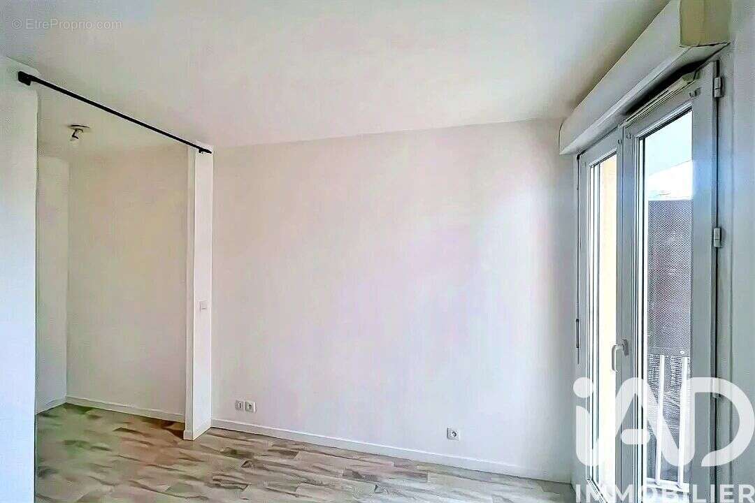 Photo 8 - Appartement à SAINT-OUEN-L&#039;AUMONE