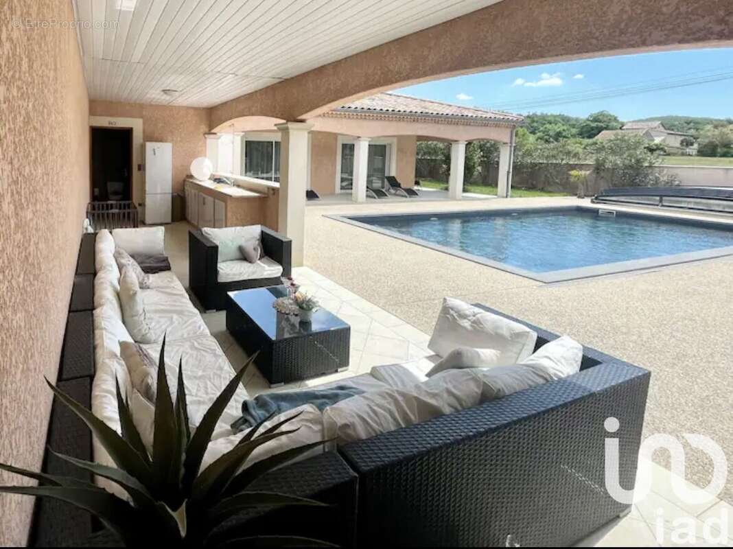 Photo 2 - Maison à LIVRON-SUR-DROME