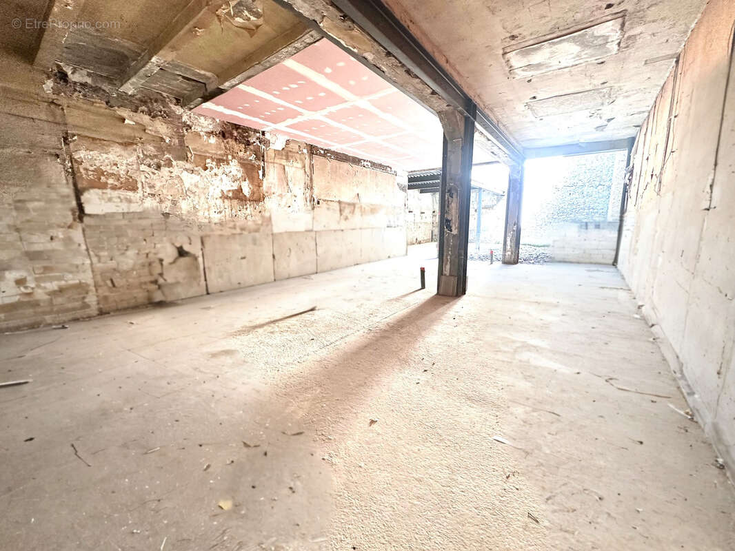 Commerce à BAGNERES-DE-BIGORRE