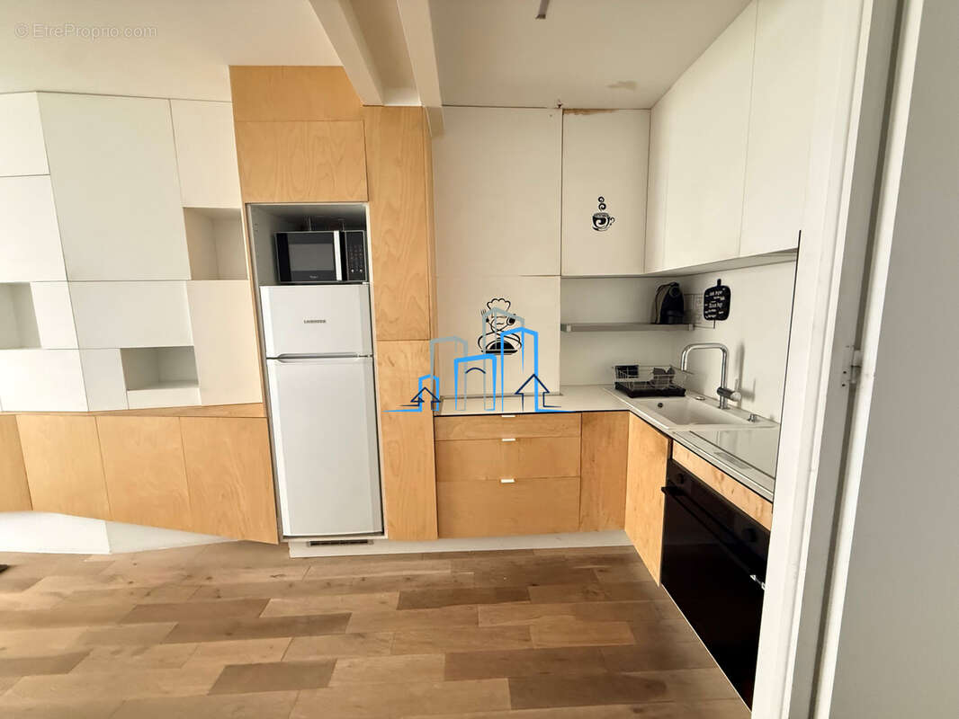 Appartement à PARIS-12E
