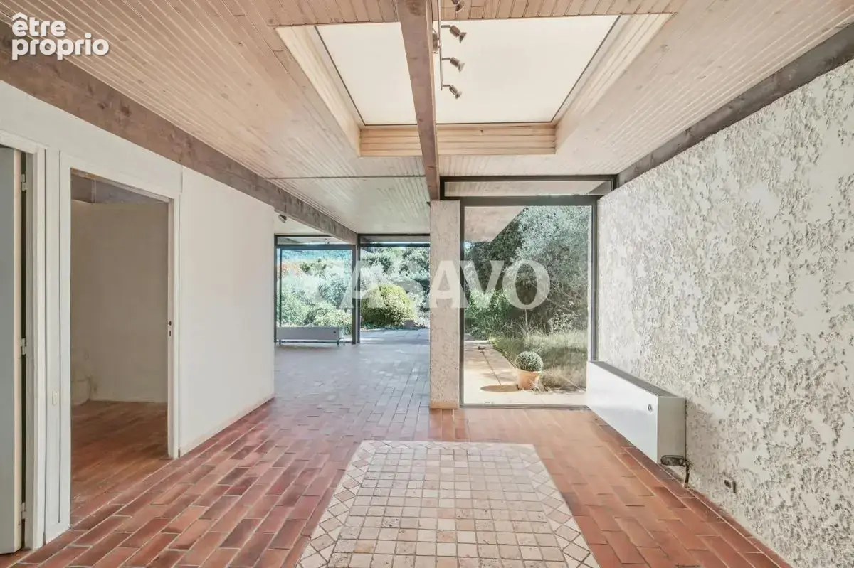 Vente Maison 5 pièces de 192m² - 13100 Saint-Marc-Jaumegarde - photo 13