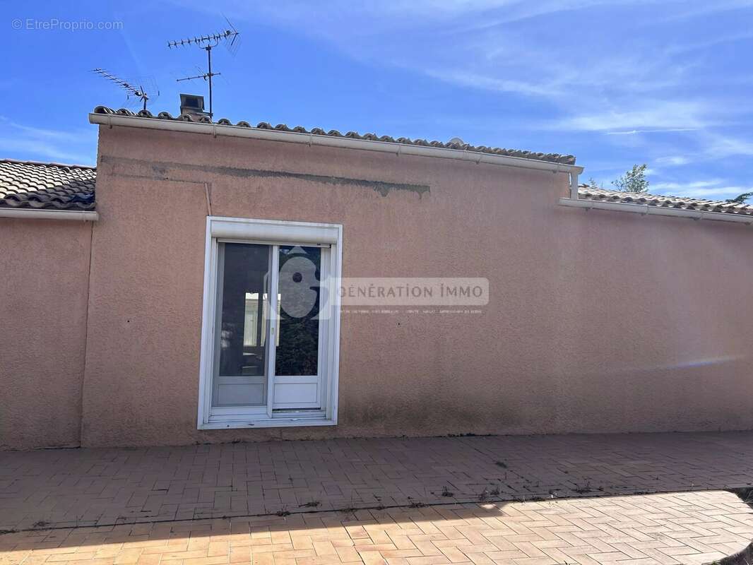 Maison à SAINT-MARTIN-DE-CRAU