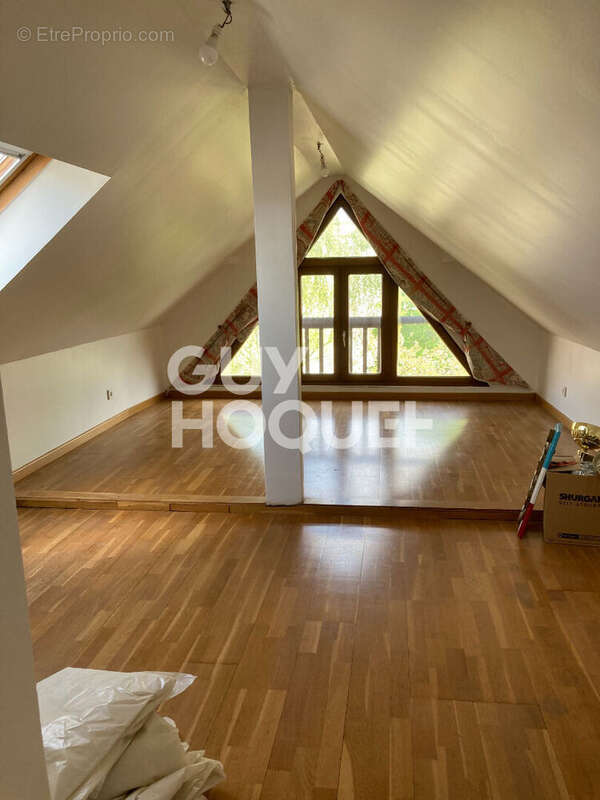 Maison à LIVRY-GARGAN