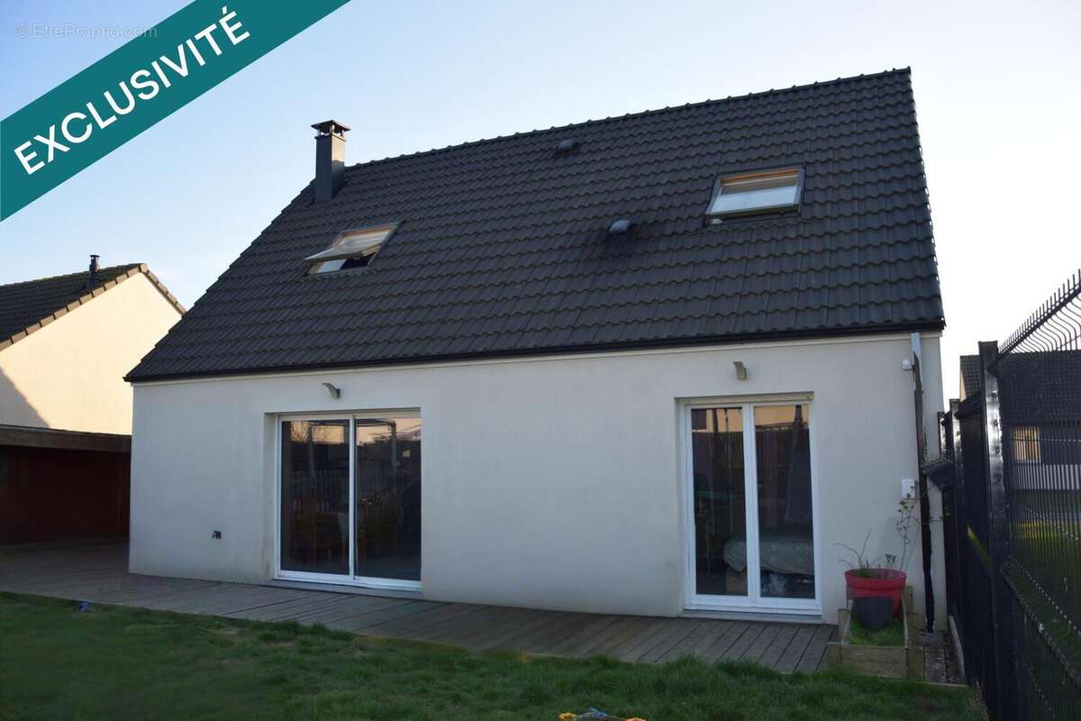 Maison 110 m² à Evin-Malmaison  - photo 8