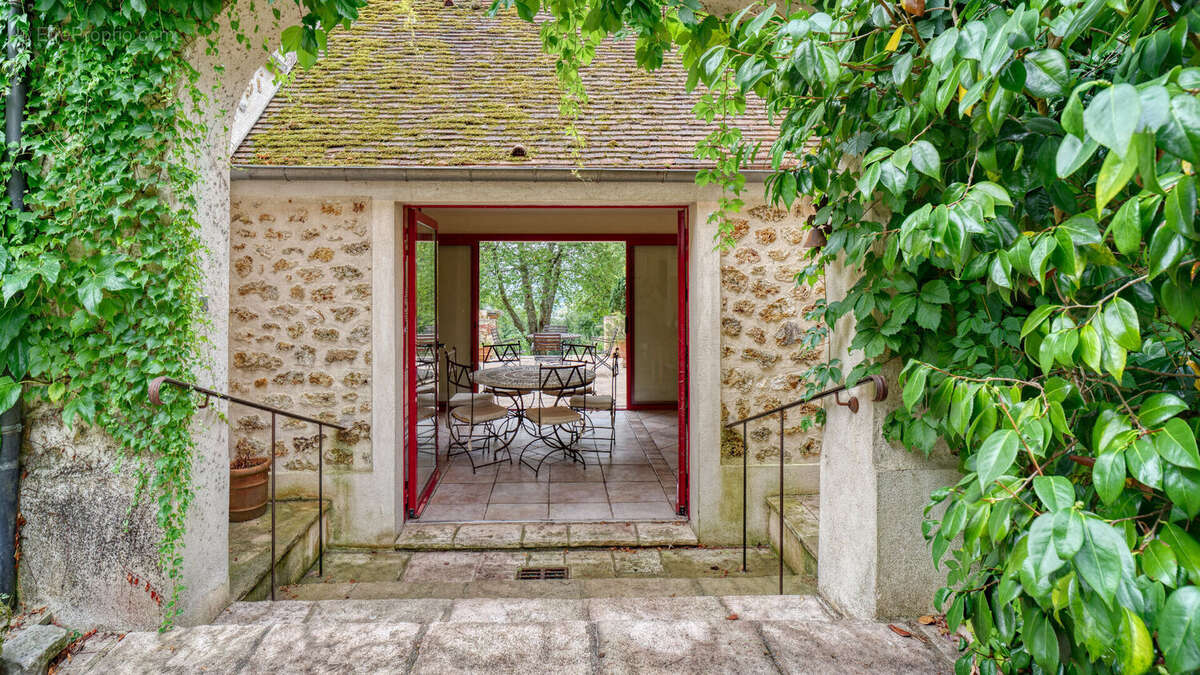 Maison à SAINT-FORGET