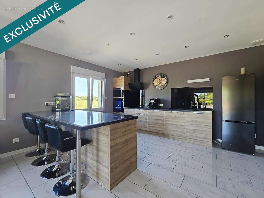 Photo 3 - Maison à LOUHANS