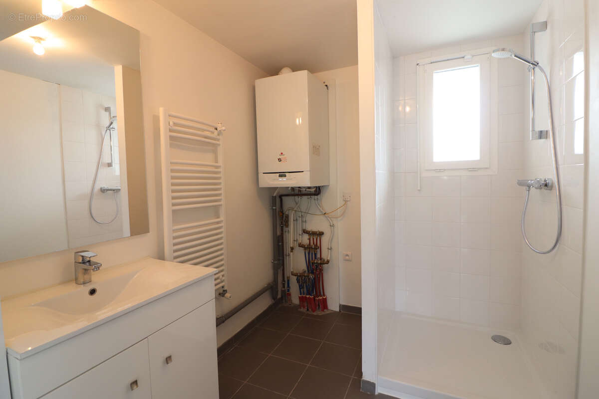 Appartement à LEOGNAN