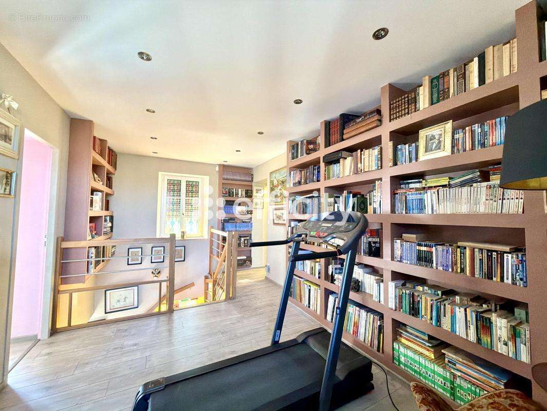 Maison à VILLEMONTOIRE