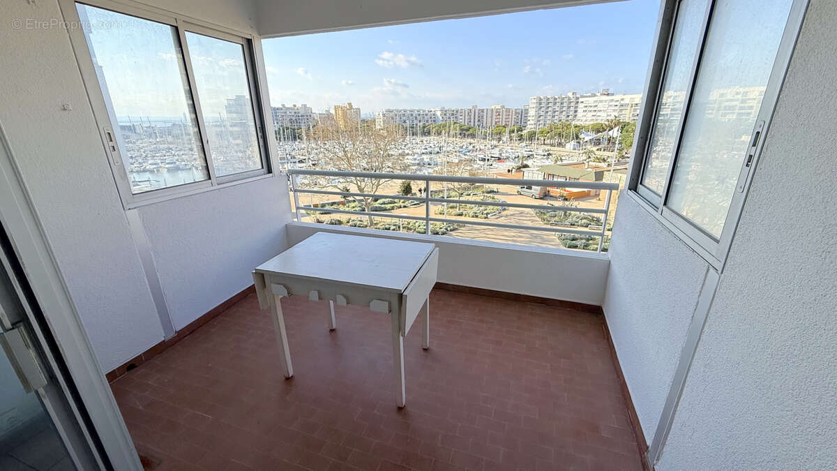 Appartement à CANDILLARGUES