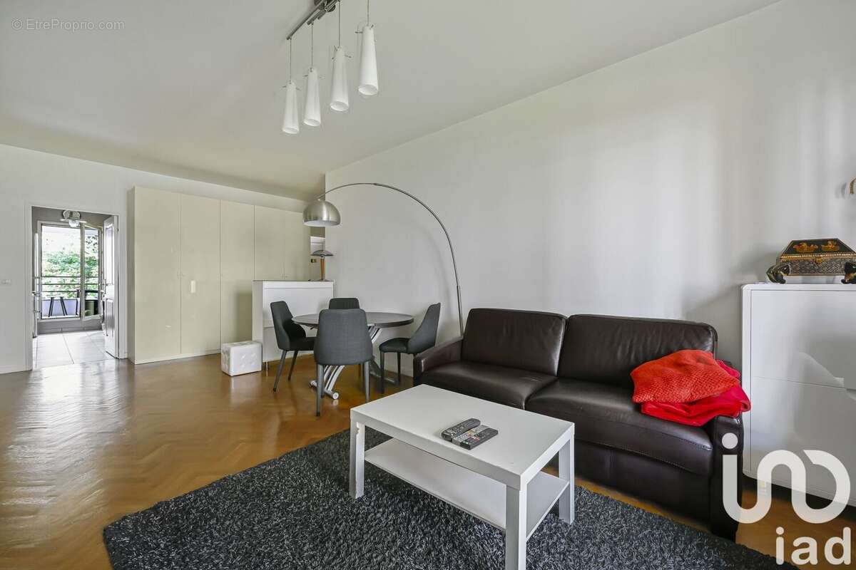 Photo 3 - Appartement à ASNIERES-SUR-SEINE