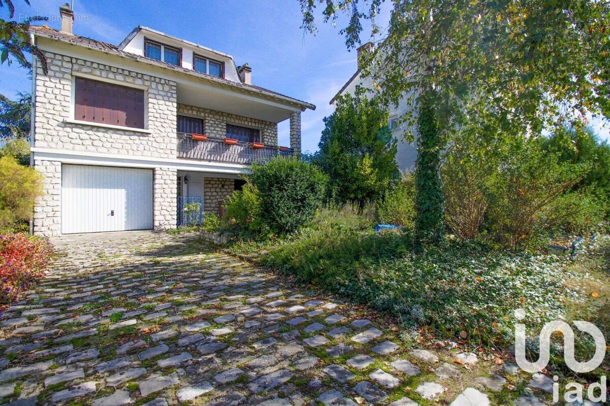 Photo 1 - Maison à MONTGERON