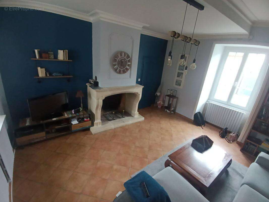 Maison à CHEMIRE-EN-CHARNIE