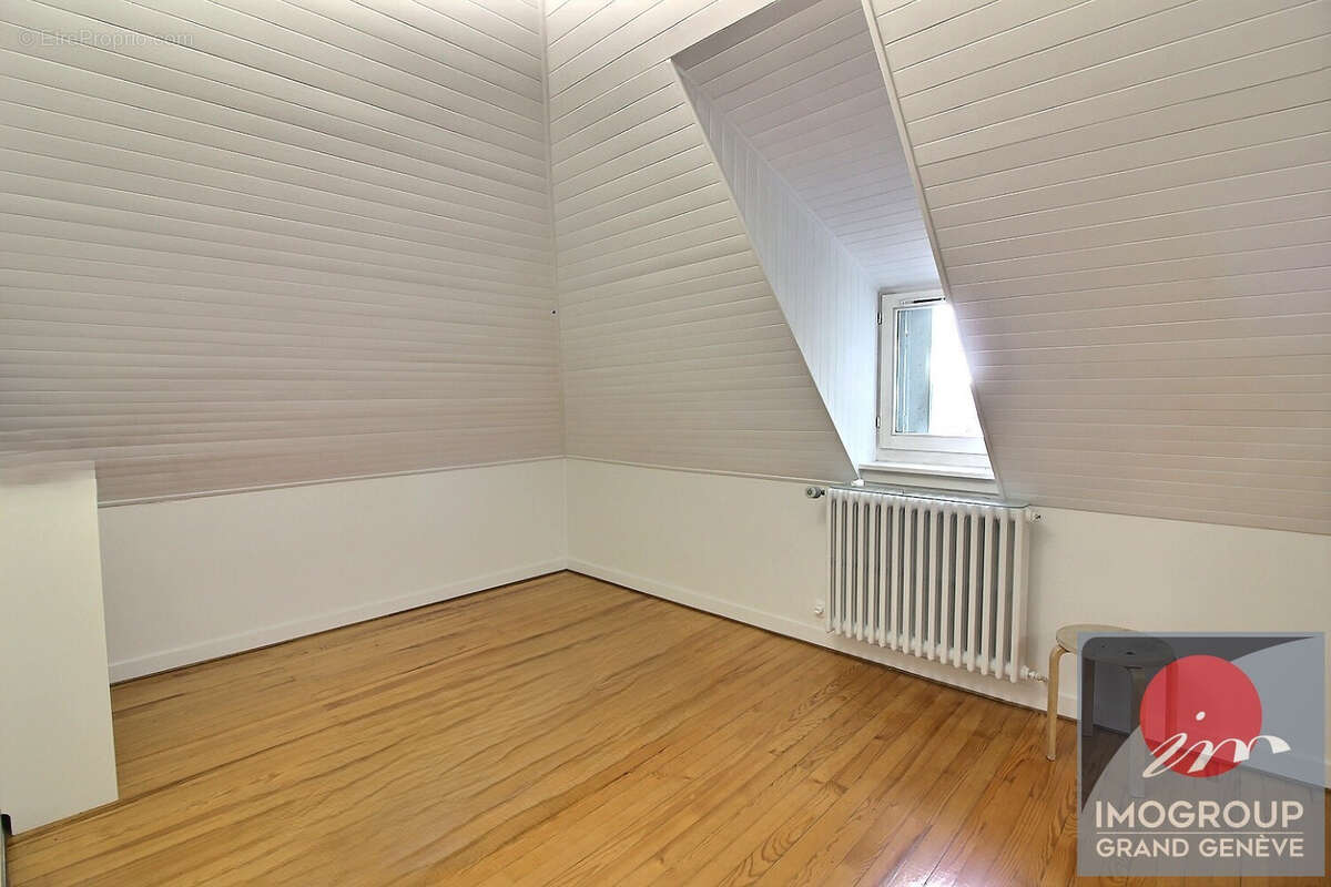 Maison à DIVONNE-LES-BAINS