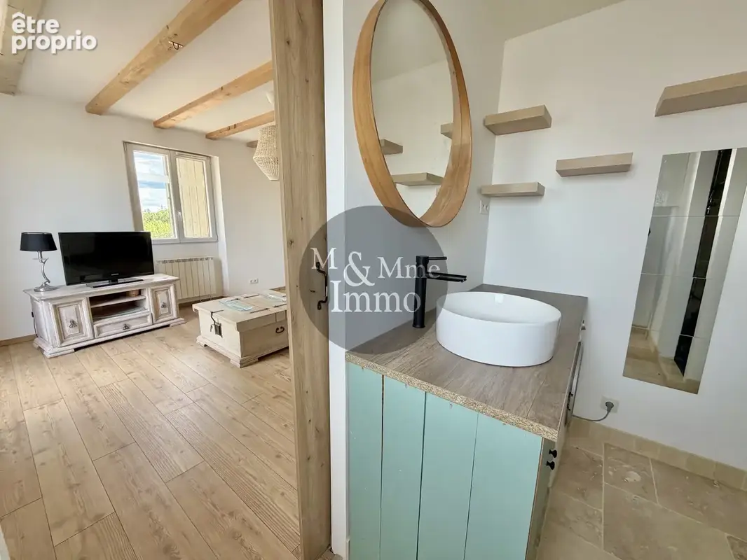Appartement rénové avec toit-terrasse - photo 3