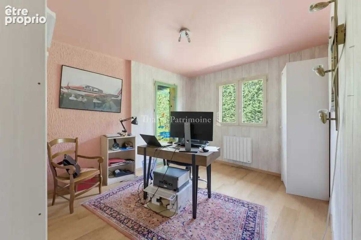 BOULIAC - secteur prisé, maison familiale avec piscine chauffée - photo 9