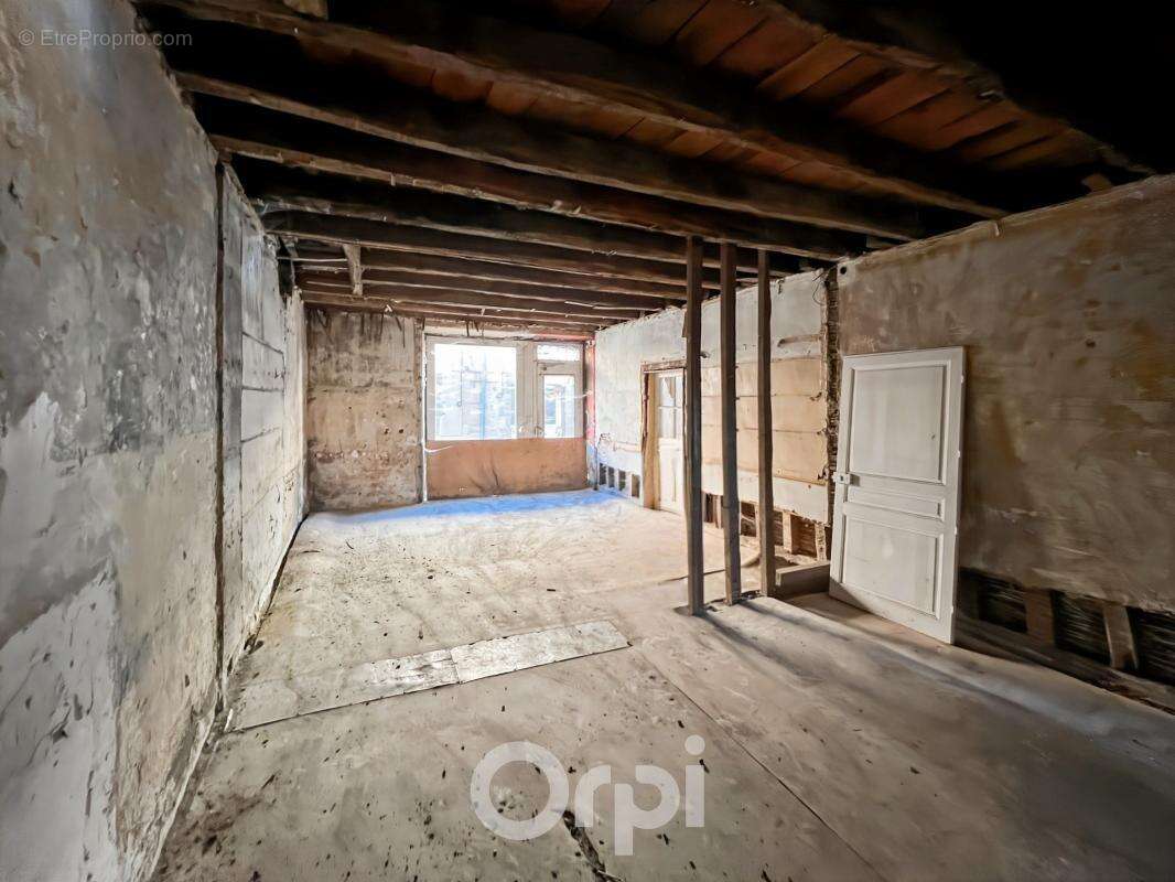 Appartement à AMBAZAC