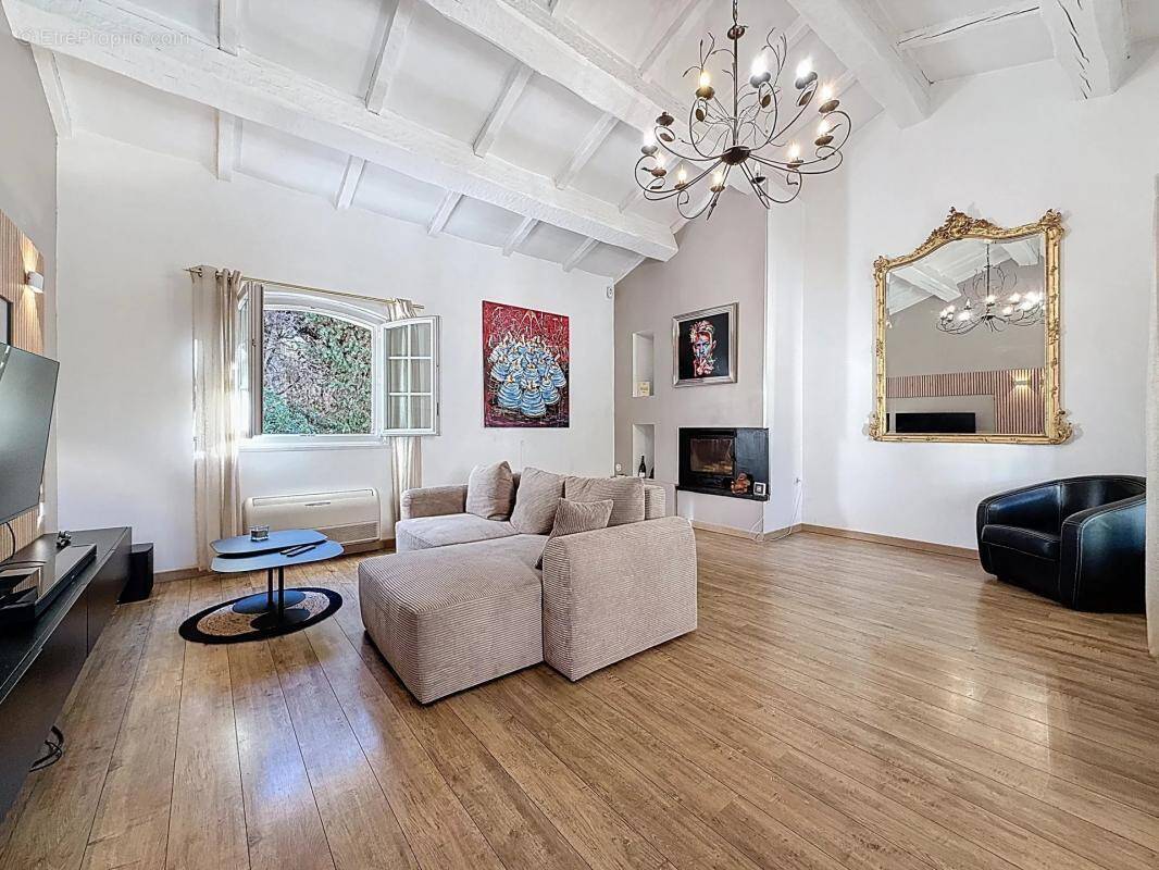 Maison à SAINT-RAPHAEL