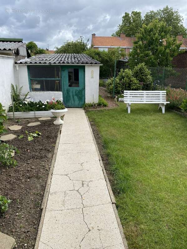 Maison à FACHES-THUMESNIL