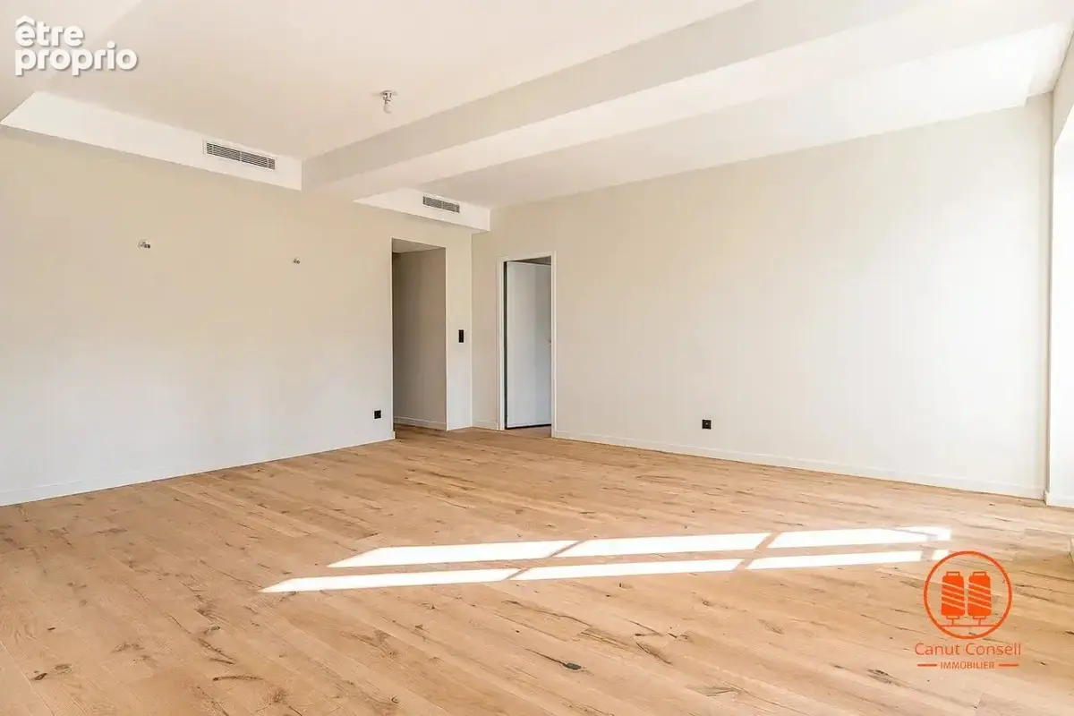 T4 avec vue dégagée (DPE : B et climatisation) + Garage - photo 5