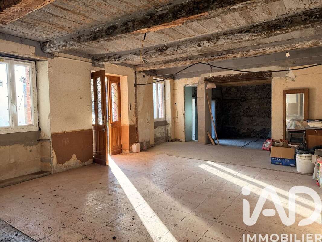 Photo 2 - Maison à MOULARES