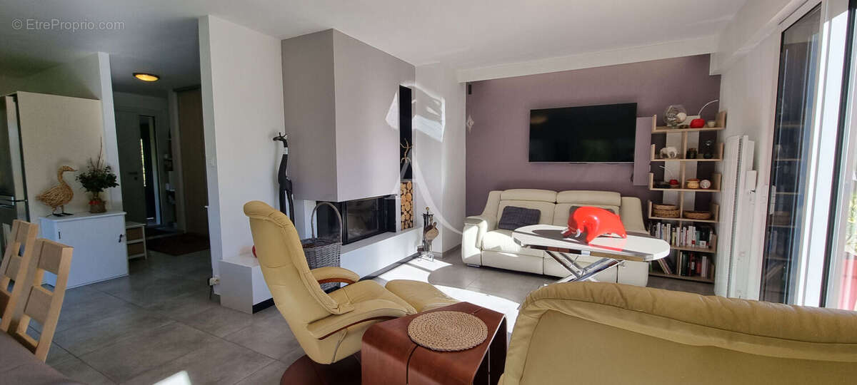 Maison à SAINT-REVEREND