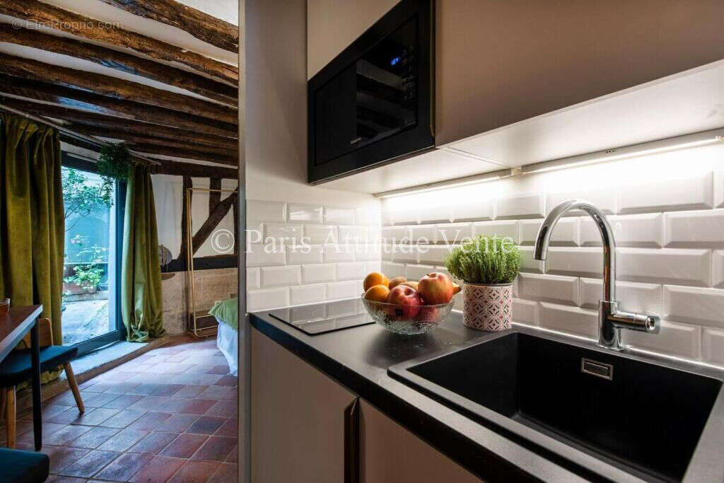 Commerce à PARIS-3E