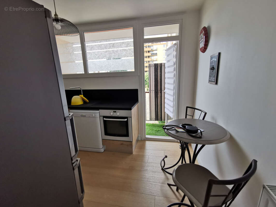 Appartement à BEZIERS