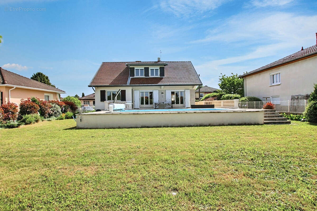 Maison à MIONS