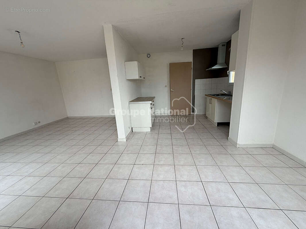 Appartement à CALVISSON