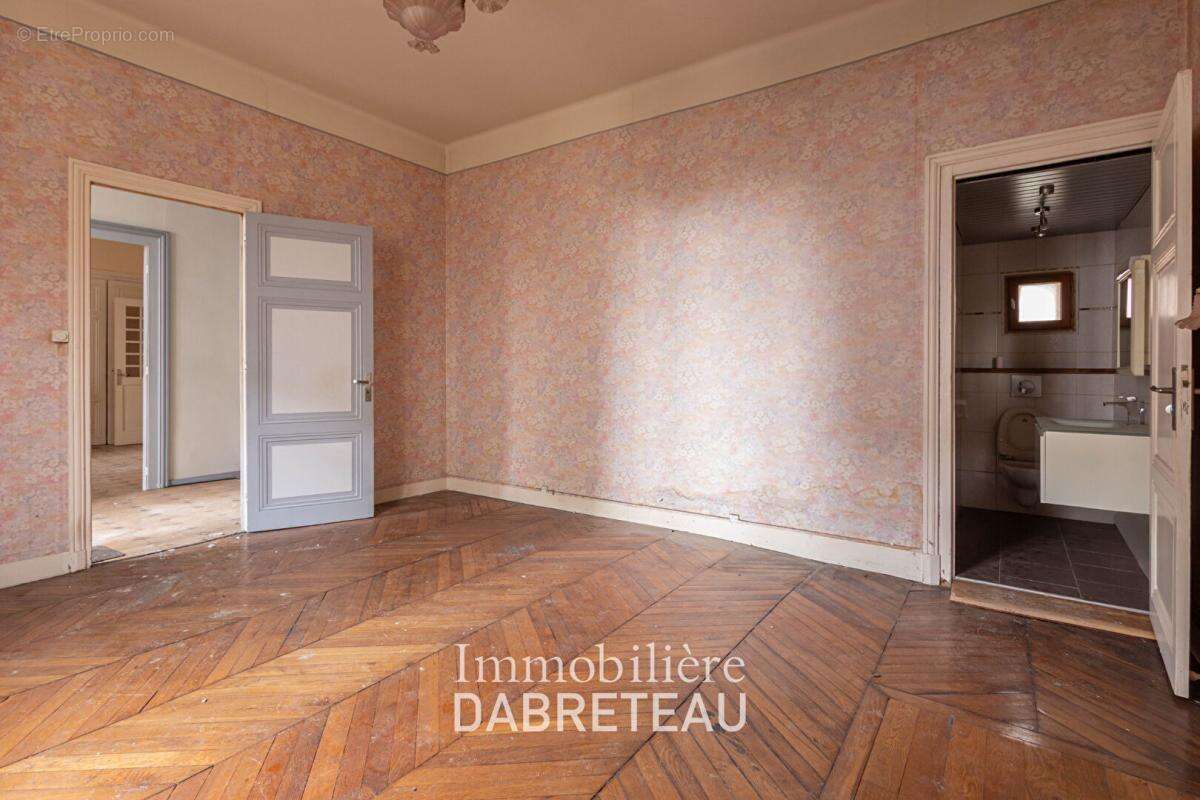 Maison à VILLEURBANNE