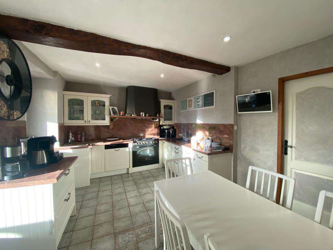Maison à CREMIEU