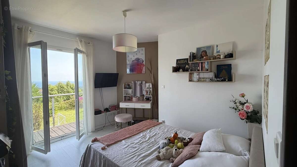 Maison à SANTA-MARIA-POGGIO